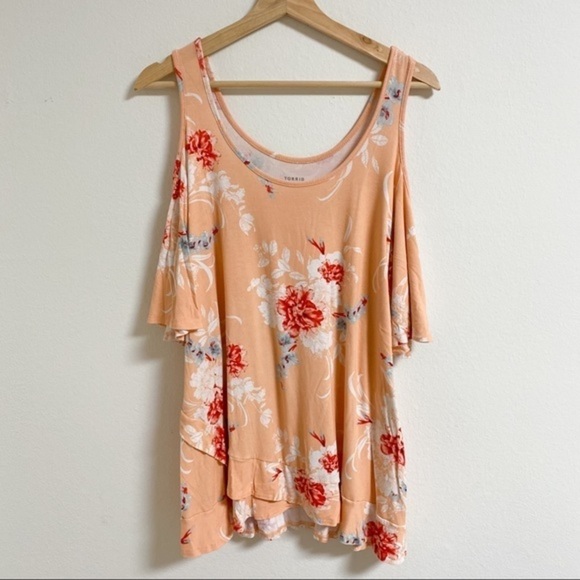TORRID Super soft floral cold shoulder top - Picture 4 of 11